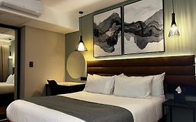 Riverleaf Hotel